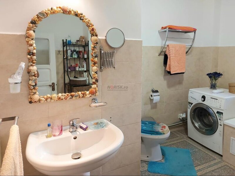 Buda, Cornetu, vila 7 camere, curte, 959 mp,  comision 0%